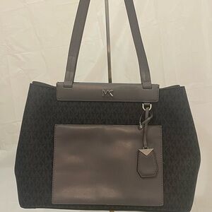 Womens Michael Kors Meredith Medium Logo Signature Grey Tote Bag